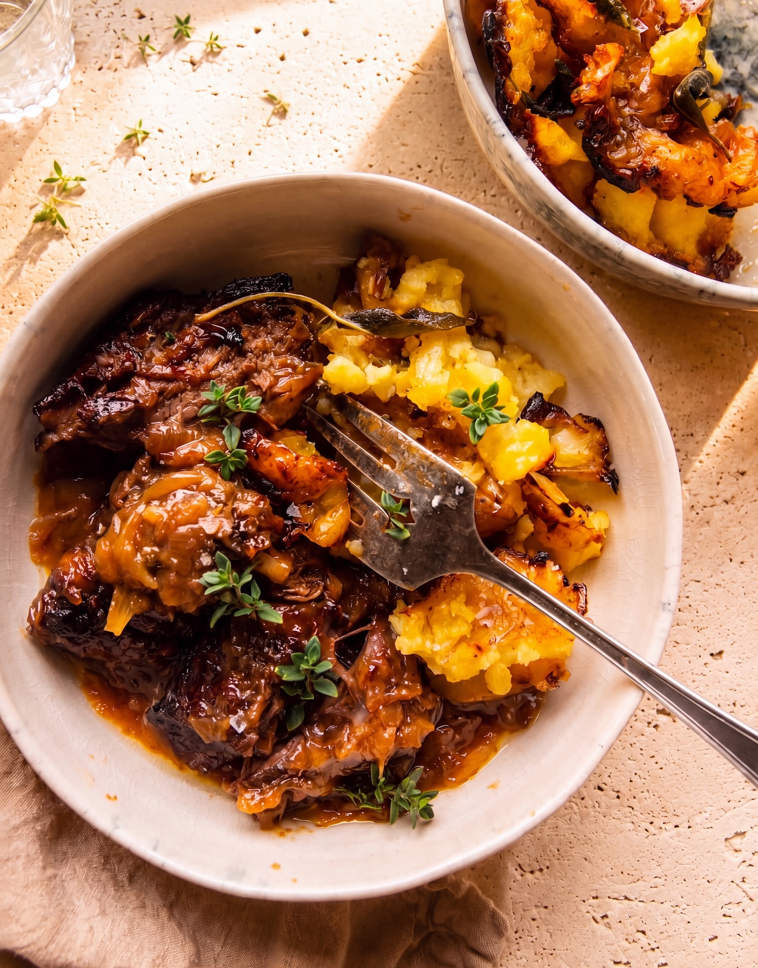 Braised pot roast served with mashed potatoes